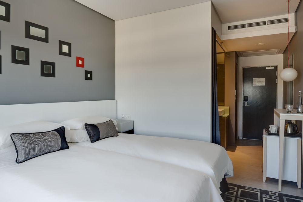 Protea Hotel Fire & Ice! By Marriott Pretoria Menlyn Экстерьер фото