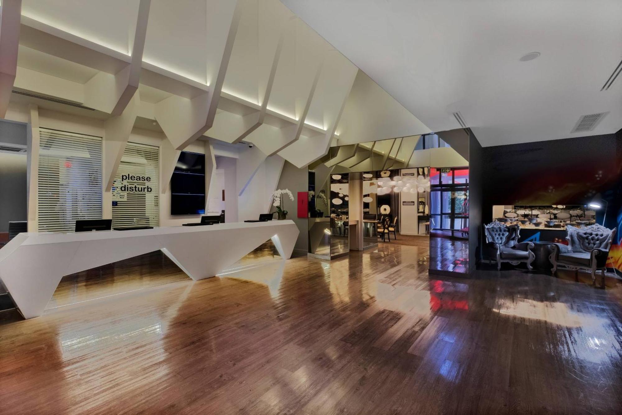Protea Hotel Fire & Ice! By Marriott Pretoria Menlyn Экстерьер фото