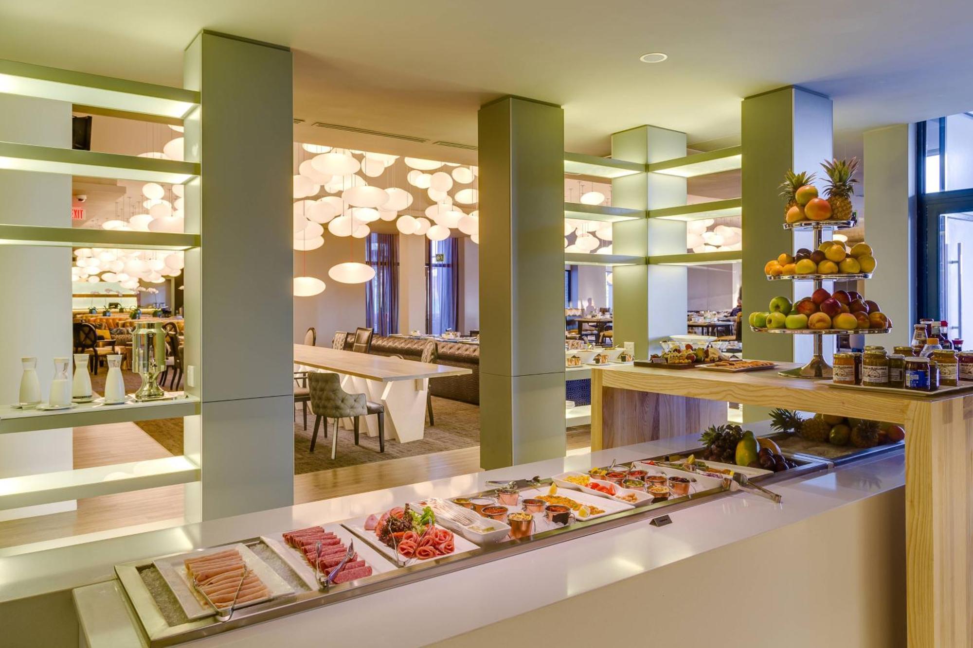 Protea Hotel Fire & Ice! By Marriott Pretoria Menlyn Экстерьер фото
