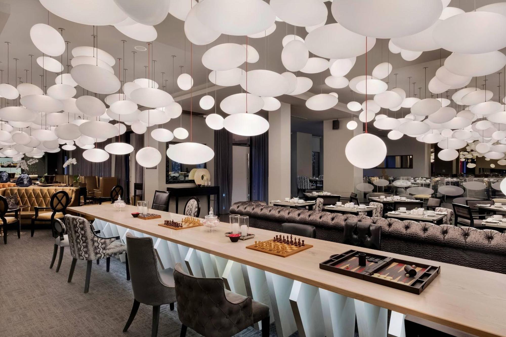 Protea Hotel Fire & Ice! By Marriott Pretoria Menlyn Экстерьер фото