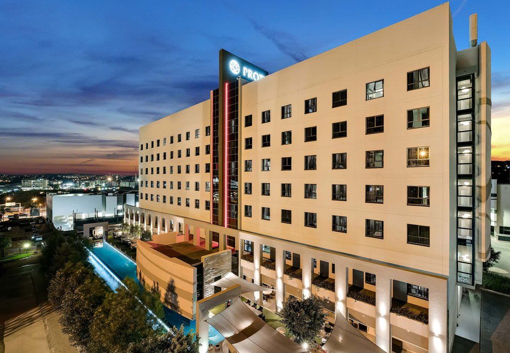 Protea Hotel Fire & Ice! By Marriott Pretoria Menlyn Экстерьер фото